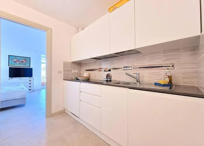 Casa Api Lägenhet Capri