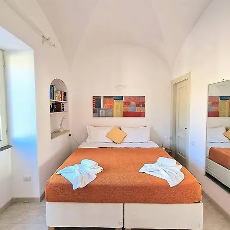 Casa Api Capri